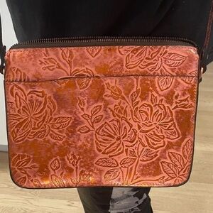 Patricia Nash Nazaire embossed crossbody purse